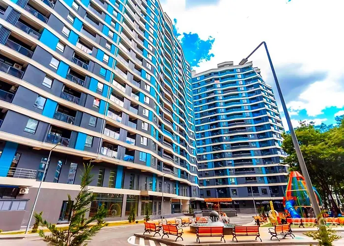 Oasis, Charming 1Bd Apartment With Living Room