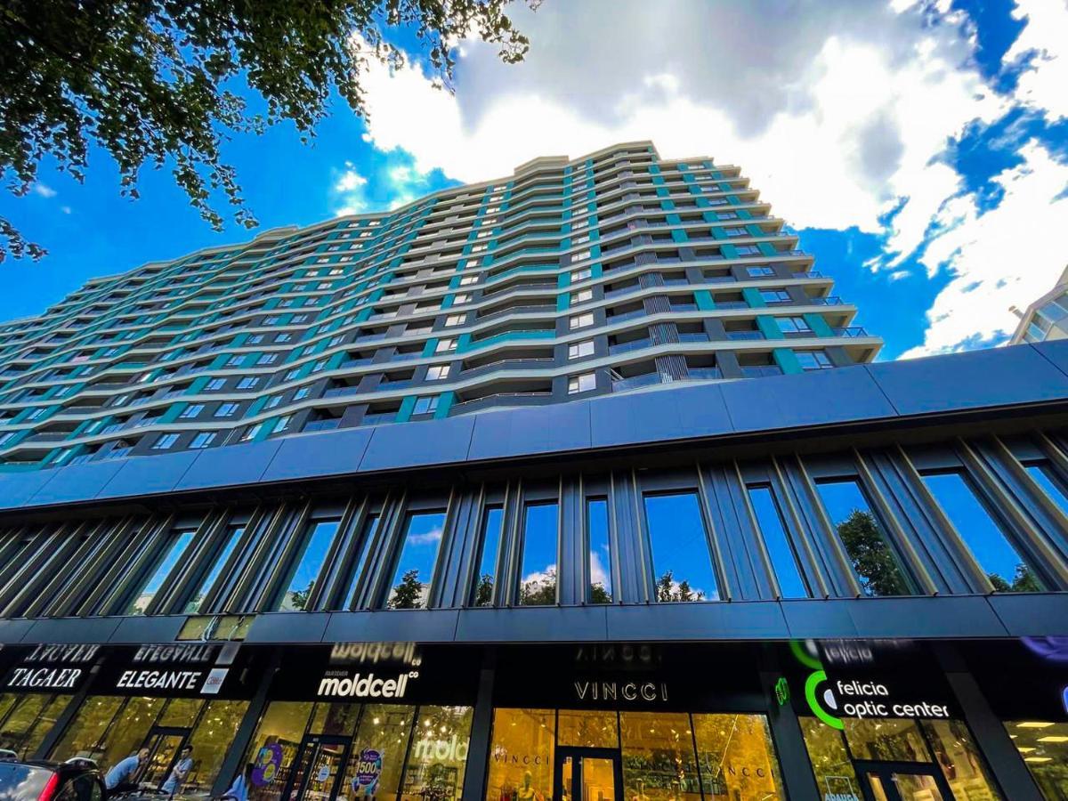 Oasis, Charming 1bd With Living *