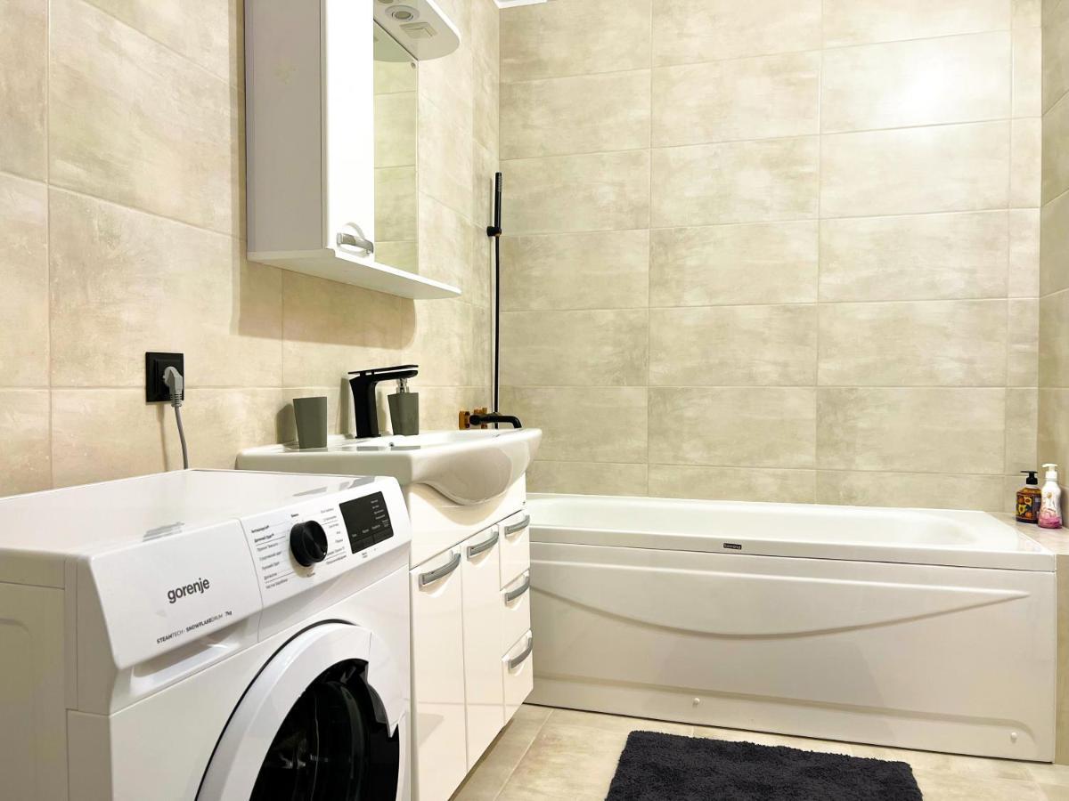 Oasis, Charming 1bd With Living Chişinău
