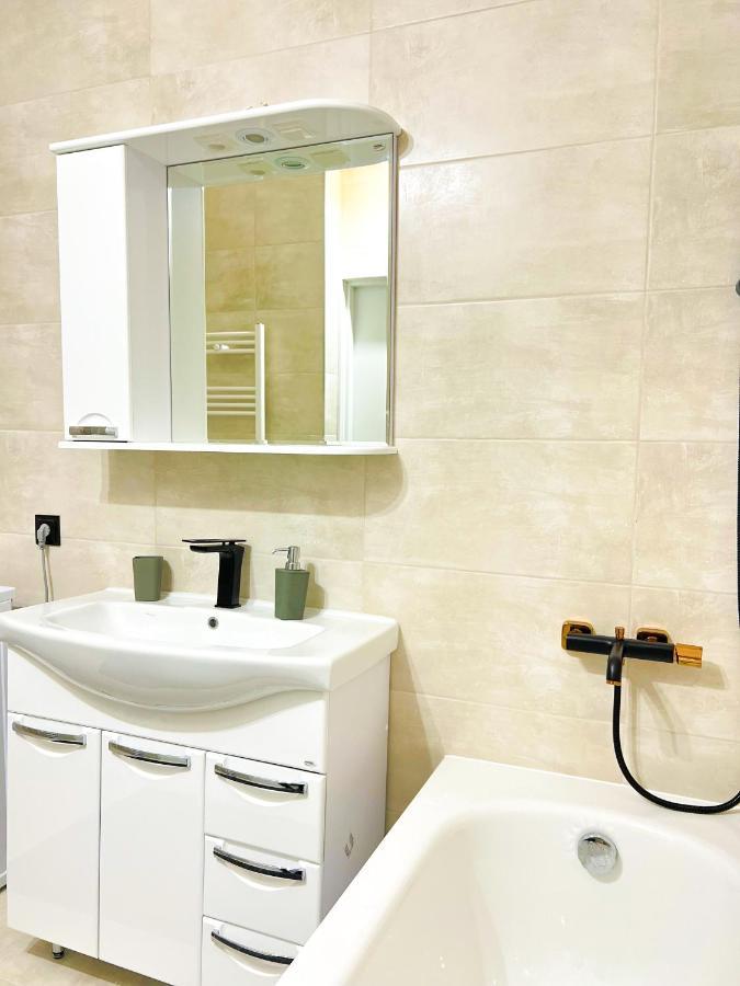 Oasis, Charming 1bd With Living Chişinău